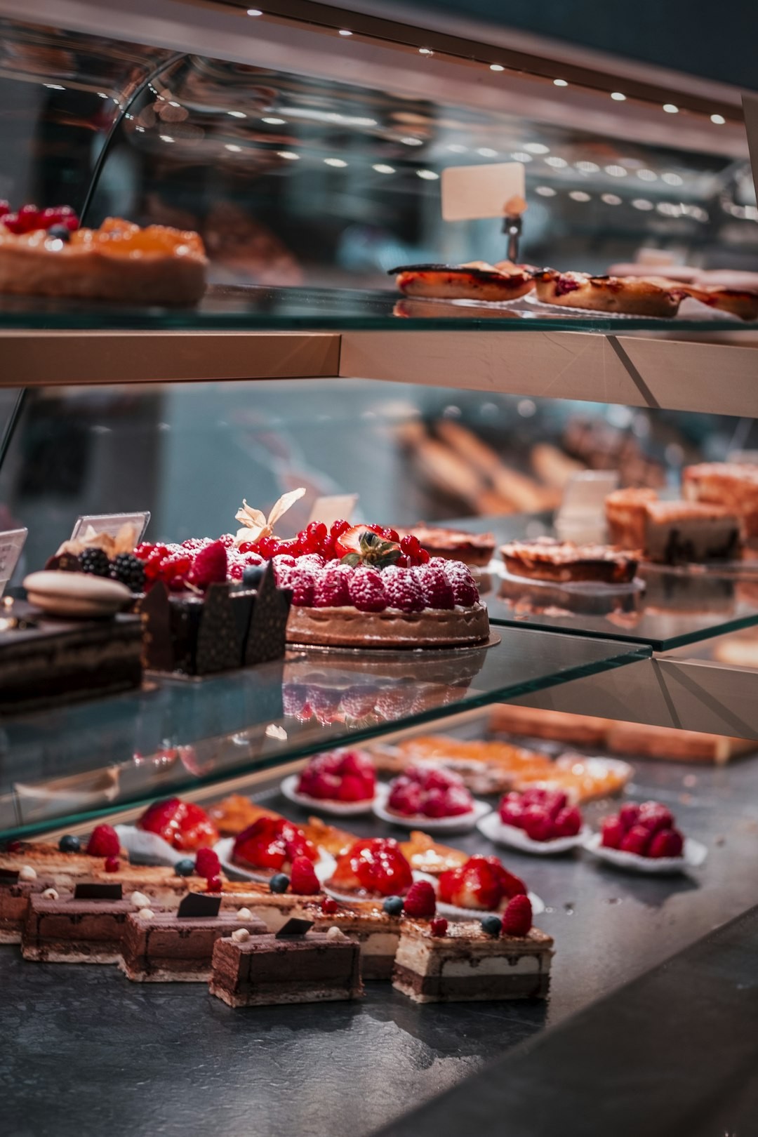 Hero Bakery